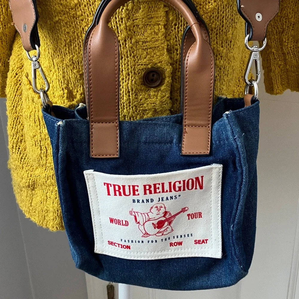 True Religion Logo Patch Denim Crossbody Bag Tote w pocket VGUC fall bag